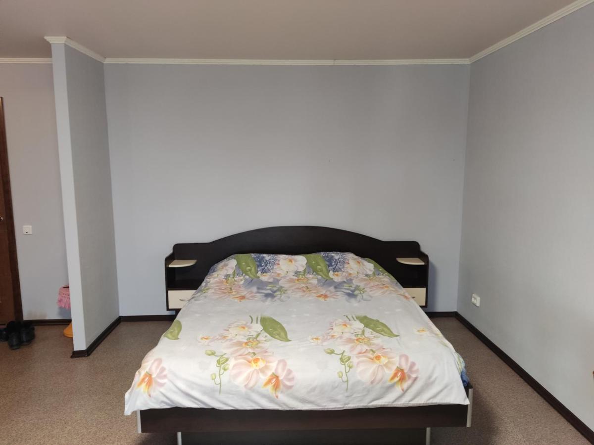 Appartement Проспект Миру 35 à Kryvy Rih Extérieur photo